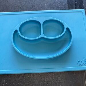 EZPZ LARGE Happy Mat in Aqua